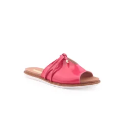 Chinelo MOLECA