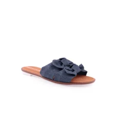 Chinelo MOLECA