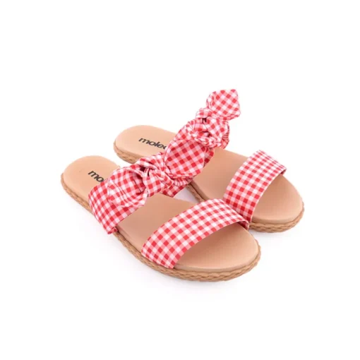 Chinelo MOLECA