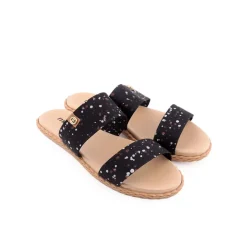 Chinelo MOLECA