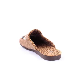 Chinelo SALEMERA
