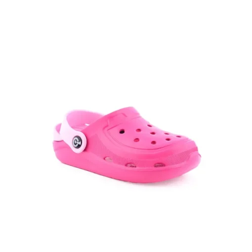 Chinelo UAUH