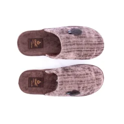 Chinelo UAUH!