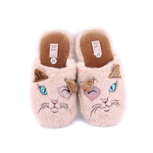 Chinelo UAUH!