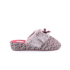 Chinelo UAUH!