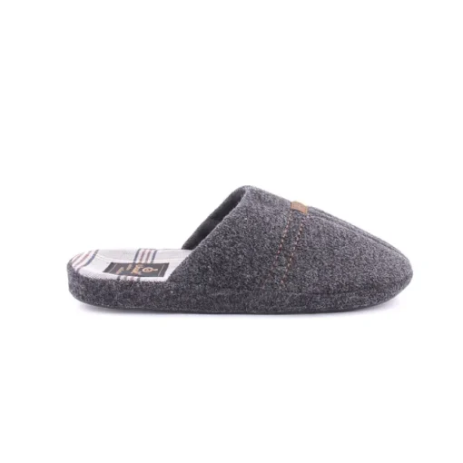 Chinelo UAUH!