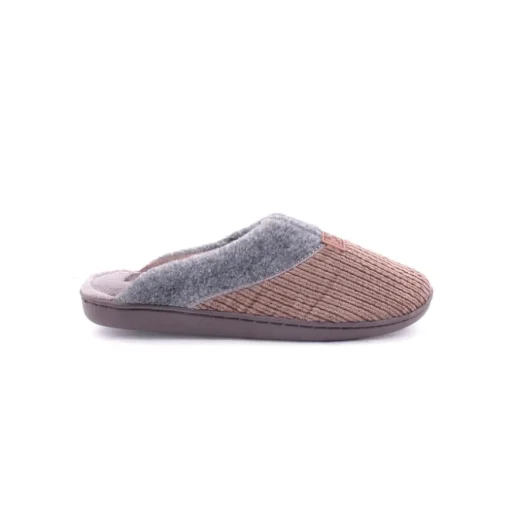 Chinelo UAUH!