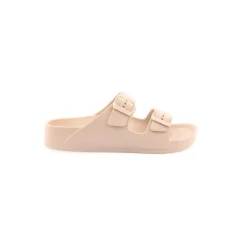Chinelo UAUH!