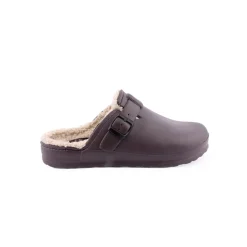 Chinelo UAUH!
