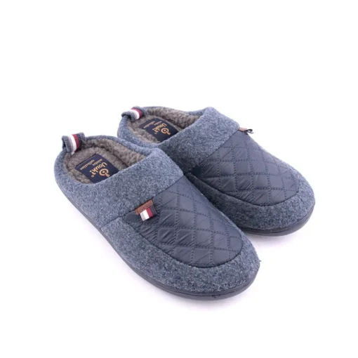 Chinelo UAUH!