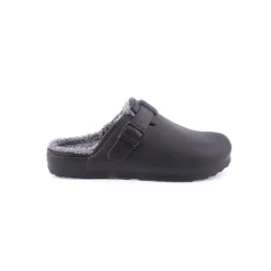 Chinelo UAUH!