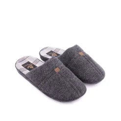 Chinelo UAUH!