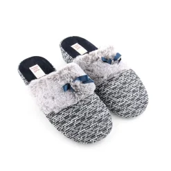 Chinelo UAUH!