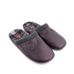 Chinelo UAUH!