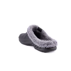 Chinelo UAUH!