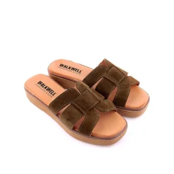 Chinelo WALKWELL