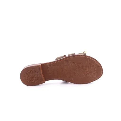 Chinelo WALKWELL