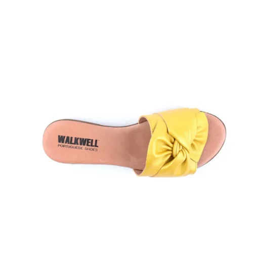Chinelo WALKWELL