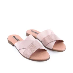 Chinelo WALKWELL
