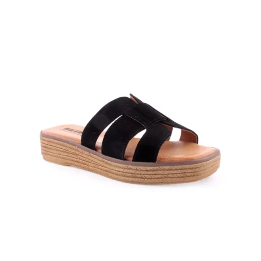 Chinelo WALKWELL
