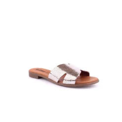 Chinelo WALKWELL