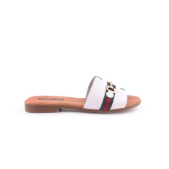 Chinelo WALKWELL