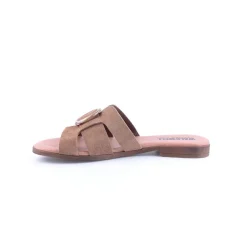 Chinelo WALKWELL