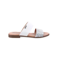 Chinelo WALKWELL