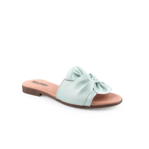 Chinelo WALKWELL