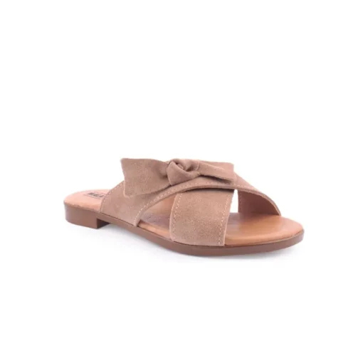 Chinelo WALKWELL