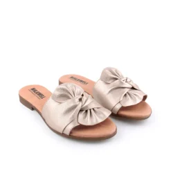 Chinelo WALKWELL
