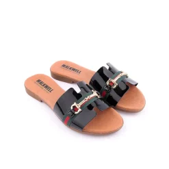 Chinelo WALKWELL
