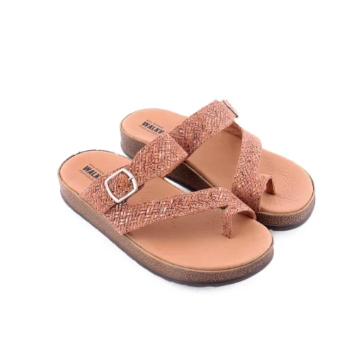 Chinelo WALKWELL