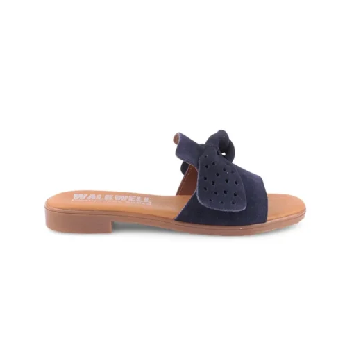 Chinelo WALKWELL