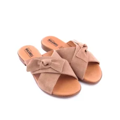 Chinelo WALKWELL