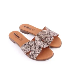 Chinelo WALKWELL