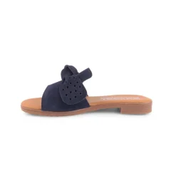Chinelo WALKWELL
