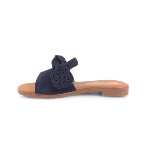 Chinelo WALKWELL