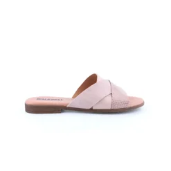 Chinelo WALKWELL