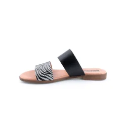 Chinelo WALKWELL