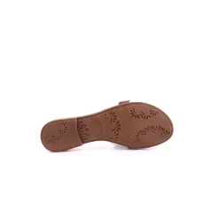 Chinelo WALKWELL