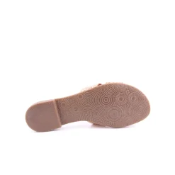 Chinelo WALKWELL