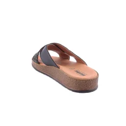 Chinelo WALKWELL