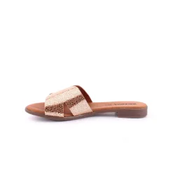 Chinelo WALKWELL