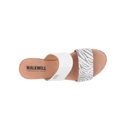 Chinelo WALKWELL