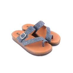 Chinelo WALKWELL