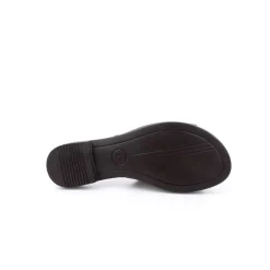 Chinelo WALKWELL
