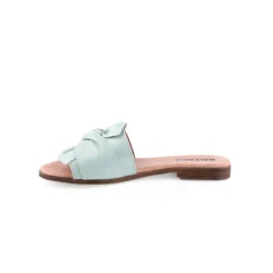 Chinelo WALKWELL