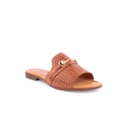 Chinelo WILANO