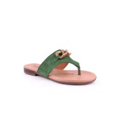 Chinelo WILANO